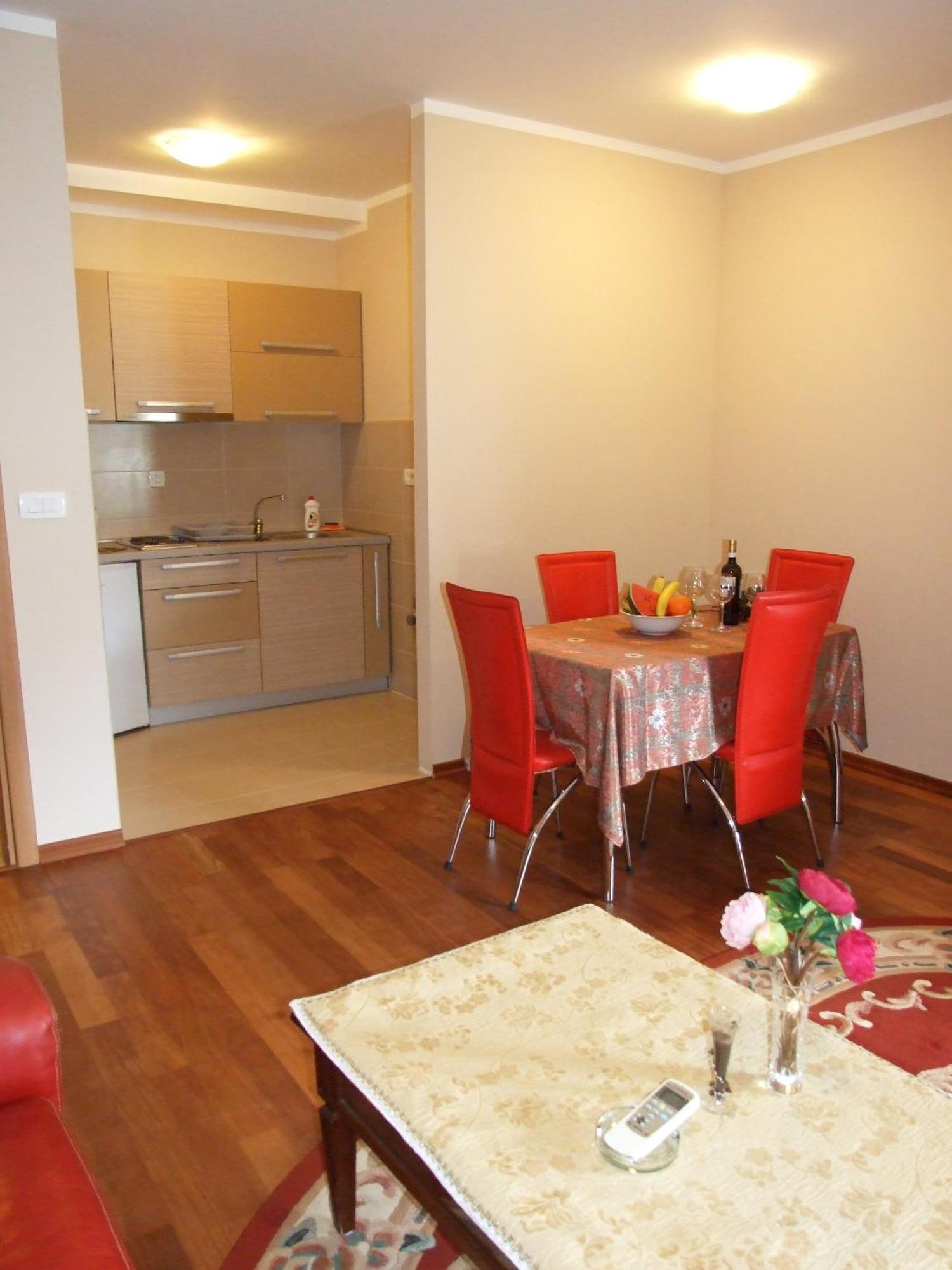 Apartments Oaza 2 Petrovac Phòng bức ảnh