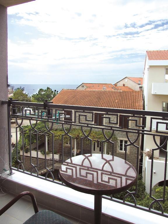 Apartments Oaza 2 Petrovac Ngoại thất bức ảnh